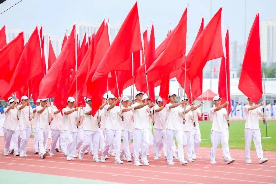 九游娱乐-赛场上的激烈角逐，精彩纷呈