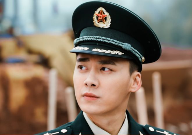 热血擦肩而过，明星球员彼此较量劲颇