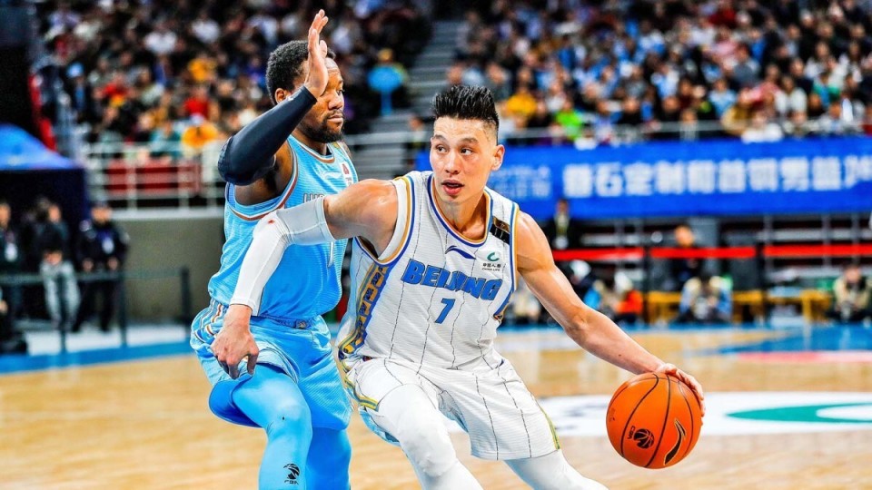林书豪在国际赛事中迎来突破性表现
