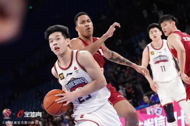 外援大爆发，带领球队跻身亚洲强队行列