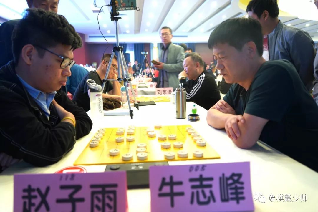 谁能颠覆西部格局？各路豪强展开激烈争夺